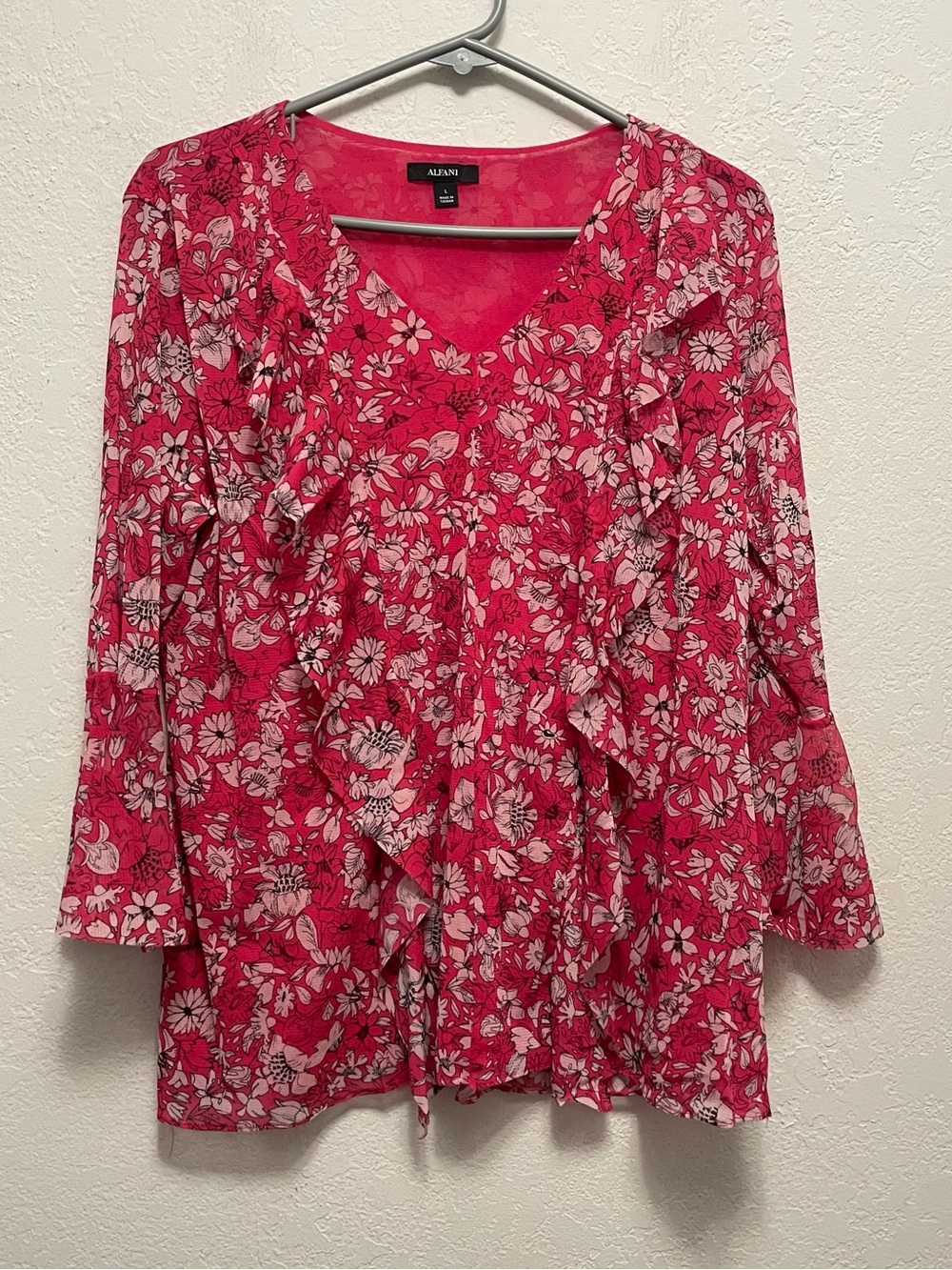 Alfani Women's Pink Ruffled Front V-Neck Floral Mesh Top Size L